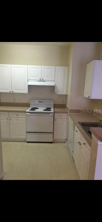 18001 RICHMOND PLACE DRIVE # 220, TAMPA, FL 33647