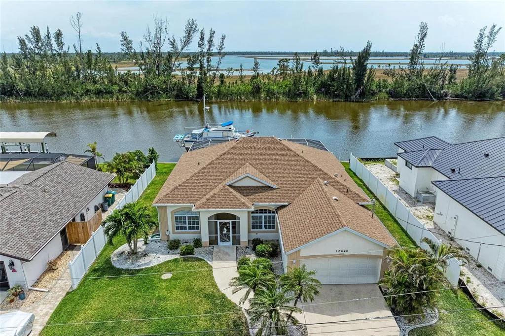 10640 AYEAR ROAD, PORT CHARLOTTE, FL 33981