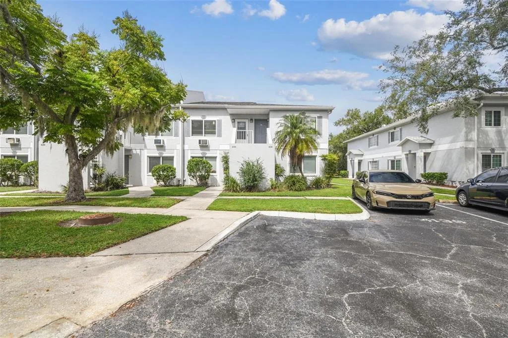 4131 DOLPHIN DRIVE # 4131, TAMPA, FL 33617