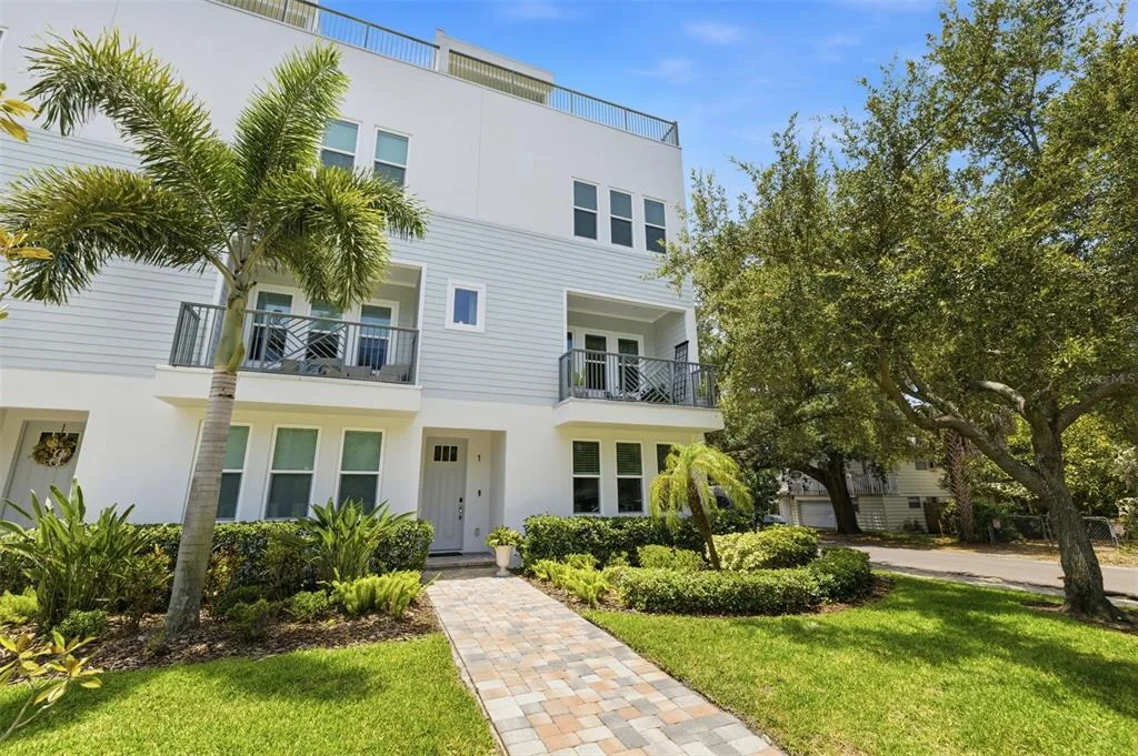 2442 W MISSISSIPPI AVENUE # 1, TAMPA, FL 33629