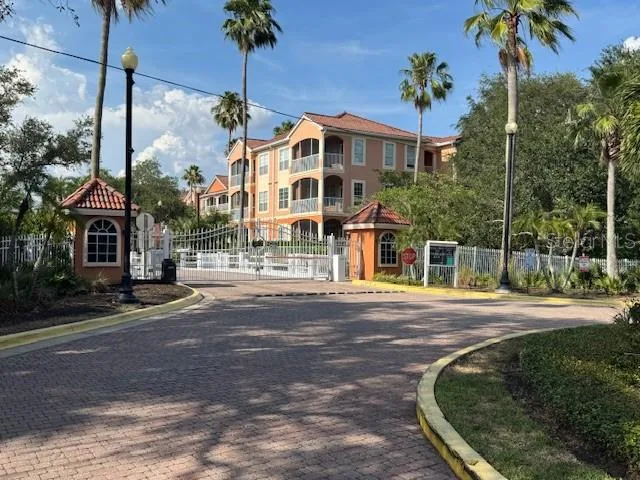 5000 CULBREATH KEY WAY # 1-219, TAMPA, FL 33611