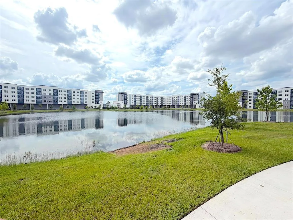 5587 MILLENIA BOULEVARD # 207, ORLANDO, FL 32839