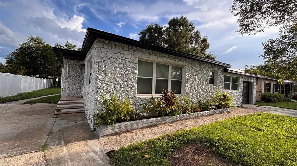 2816 HARGILL DRIVE, ORLANDO, FL 32806