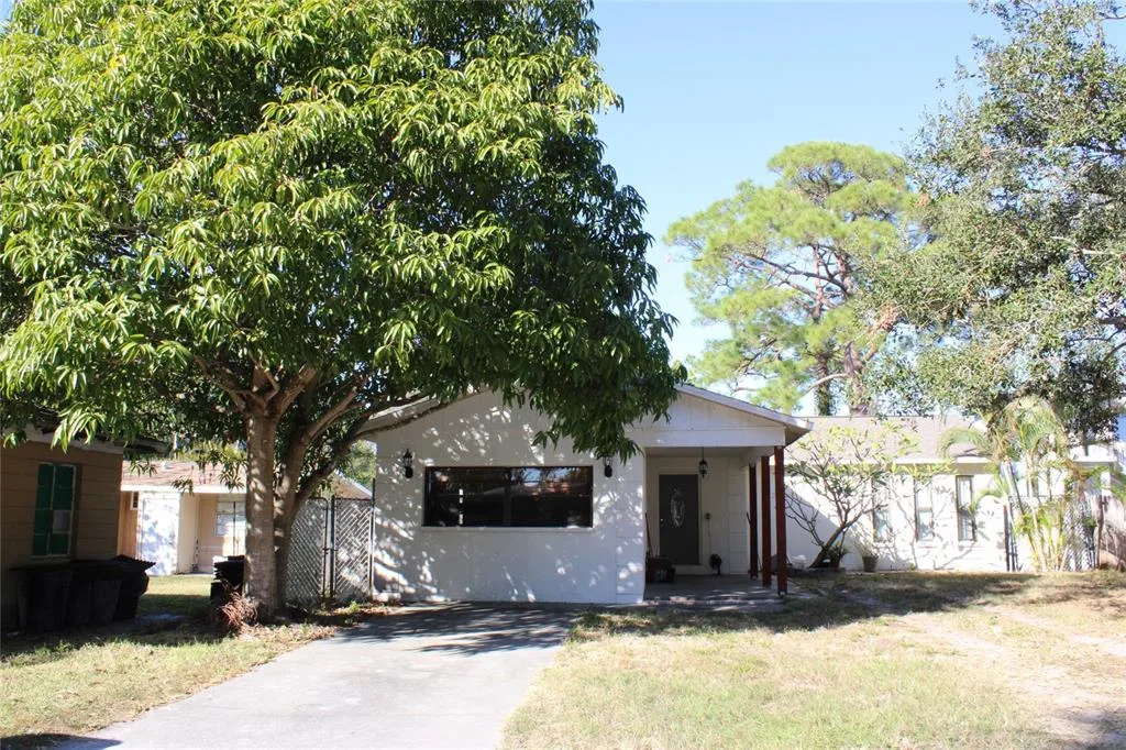 6121 56TH AVENUE N, ST PETERSBURG, FL 33709
