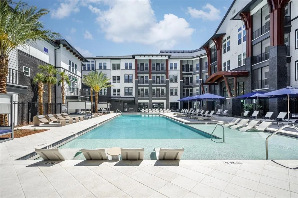 20191 SABAL PALM COURT # B2, LAND O LAKES, FL 34638