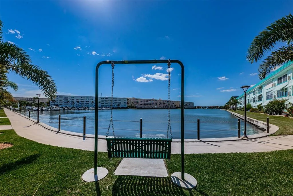 3010 59TH STREET S # 302, GULFPORT, FL 33707