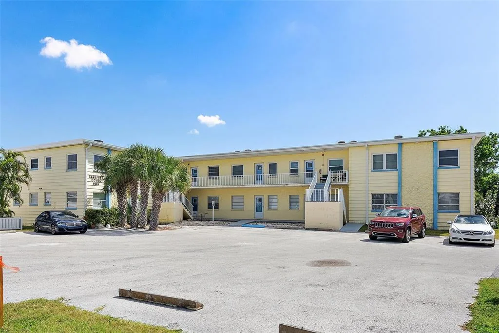 9895 1ST STREET E # 9, TREASURE ISLAND, FL 33706