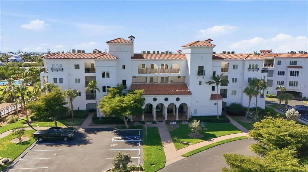 11200 HACIENDA DEL MAR BOULEVARD # B-204, PLACIDA, FL 33946