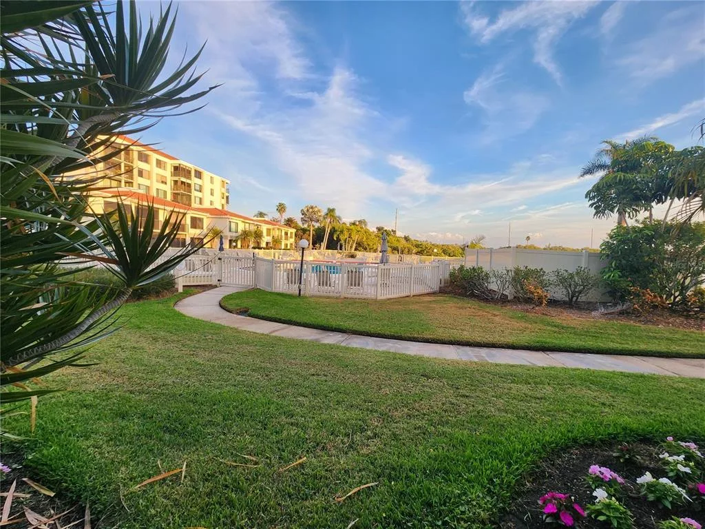 6361 BAHIA DEL MAR BOULEVARD # 104, ST PETERSBURG, FL 33715