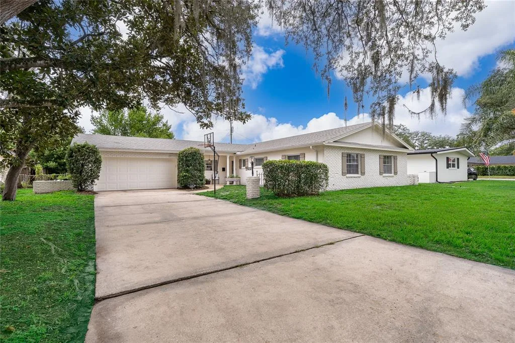2464 HUNTERFIELD ROAD, MAITLAND, FL 32751