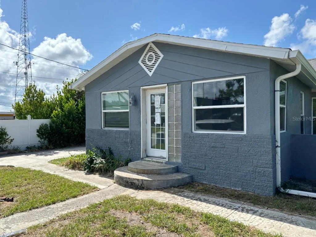 1169 KINGSLEY STREET, CLEARWATER, FL 33756
