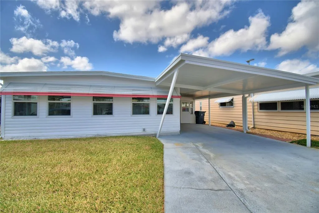145 HOLIDAY LANE, AUBURNDALE, FL 33823