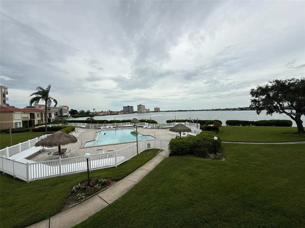 6158 PALMA DEL MAR BOULEVARD S # 205, ST PETERSBURG, FL 33715