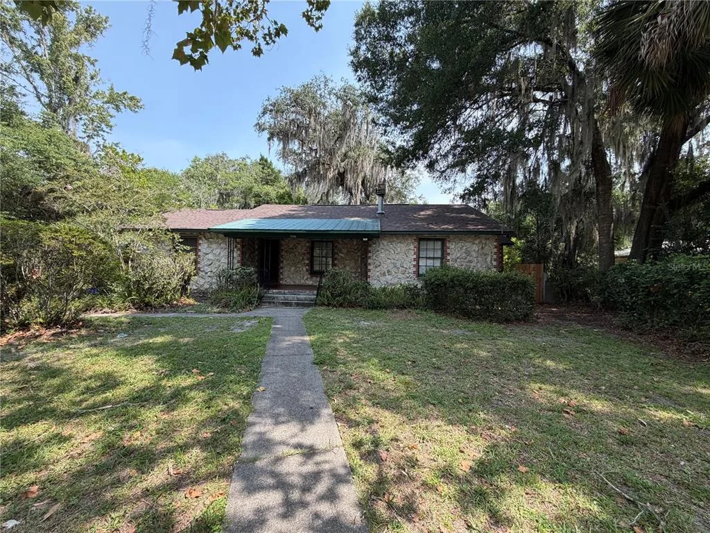 1740 NW 7TH AVENUE, GAINESVILLE, FL 32603