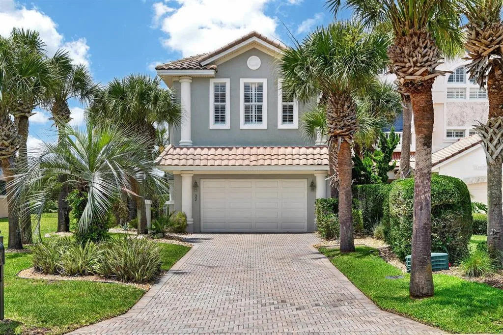 32 NORTHSHORE AVENUE, PALM COAST, FL 32137