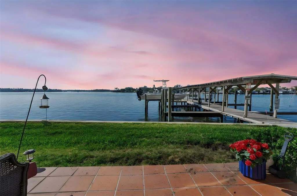 371 NW 14TH PLACE, CRYSTAL RIVER, FL 34428