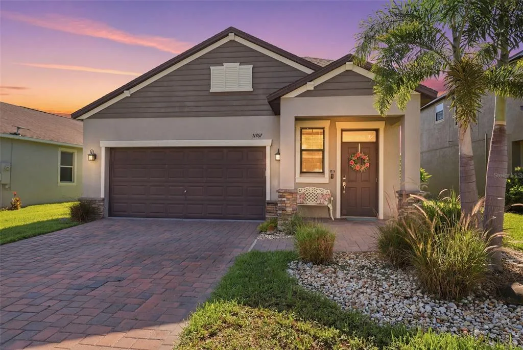 11767 LAKE BOULEVARD, NEW PORT RICHEY, FL 34655