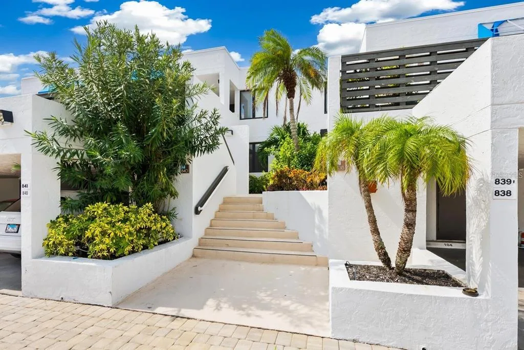 840 BAYPORT WAY # 840, LONGBOAT KEY, FL 34228