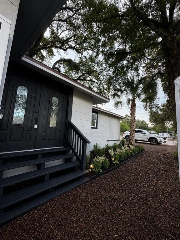 1221 E DR MARTIN LUTHER KING JR BOULEVARD, TAMPA, FL 33603