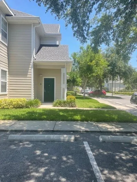 417 SOUTHERN PECAN CIRCLE # 201, WINTER GARDEN, FL 34787