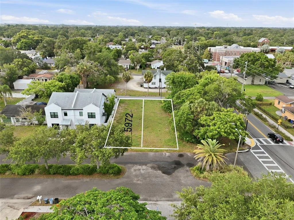 5972 CENTRAL AVENUE, NEW PORT RICHEY, FL 34653