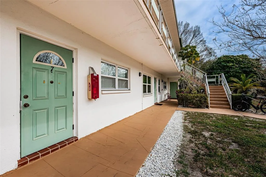 5955 18TH STREET N # 7, ST PETERSBURG, FL 33714