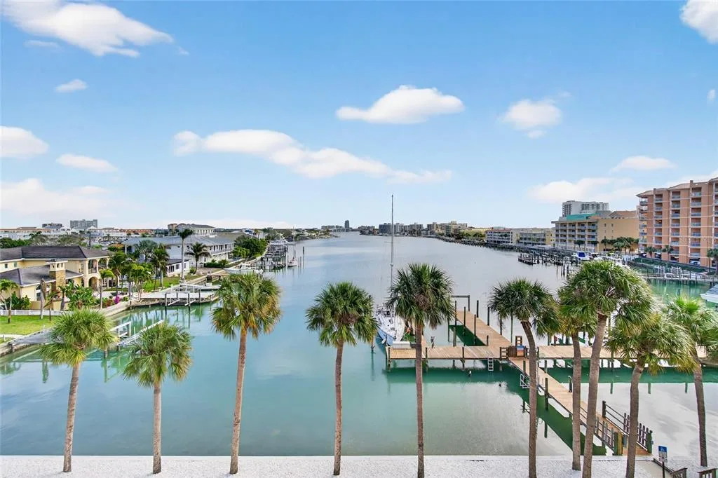 445 HAMDEN DRIVE # 405, CLEARWATER BEACH, FL 33767