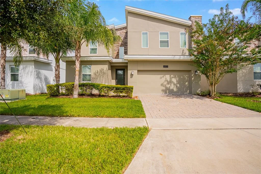 8809 CRUDEN BAY COURT, DAVENPORT, FL 33896