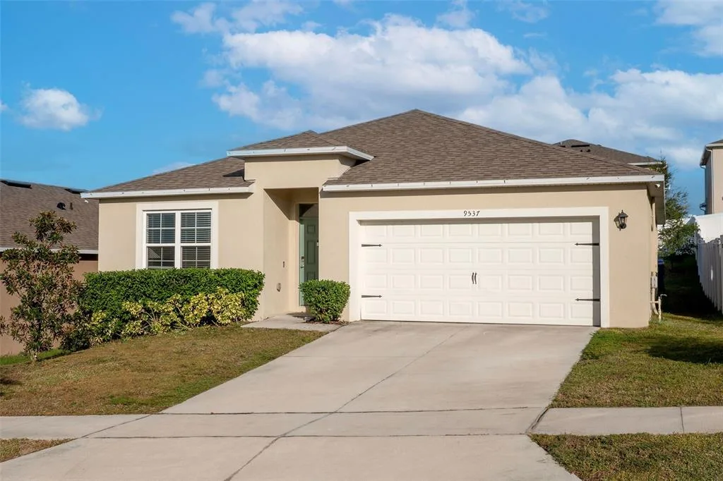 9537 BLACK WALNUT DRIVE, CLERMONT, FL 34715