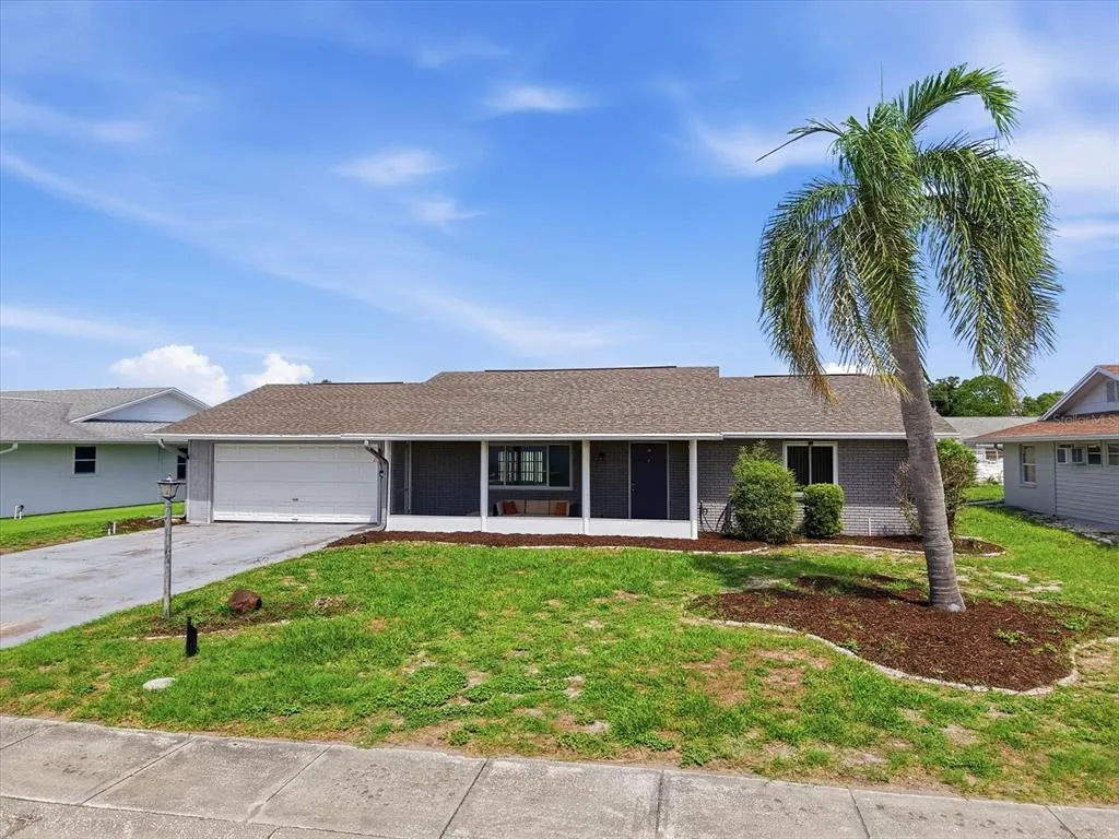 1404 SETON HALL DRIVE, SUN CITY CENTER, FL 33573
