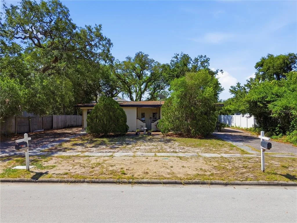 831 GRAND CENTRAL STREET, CLEARWATER, FL 33756