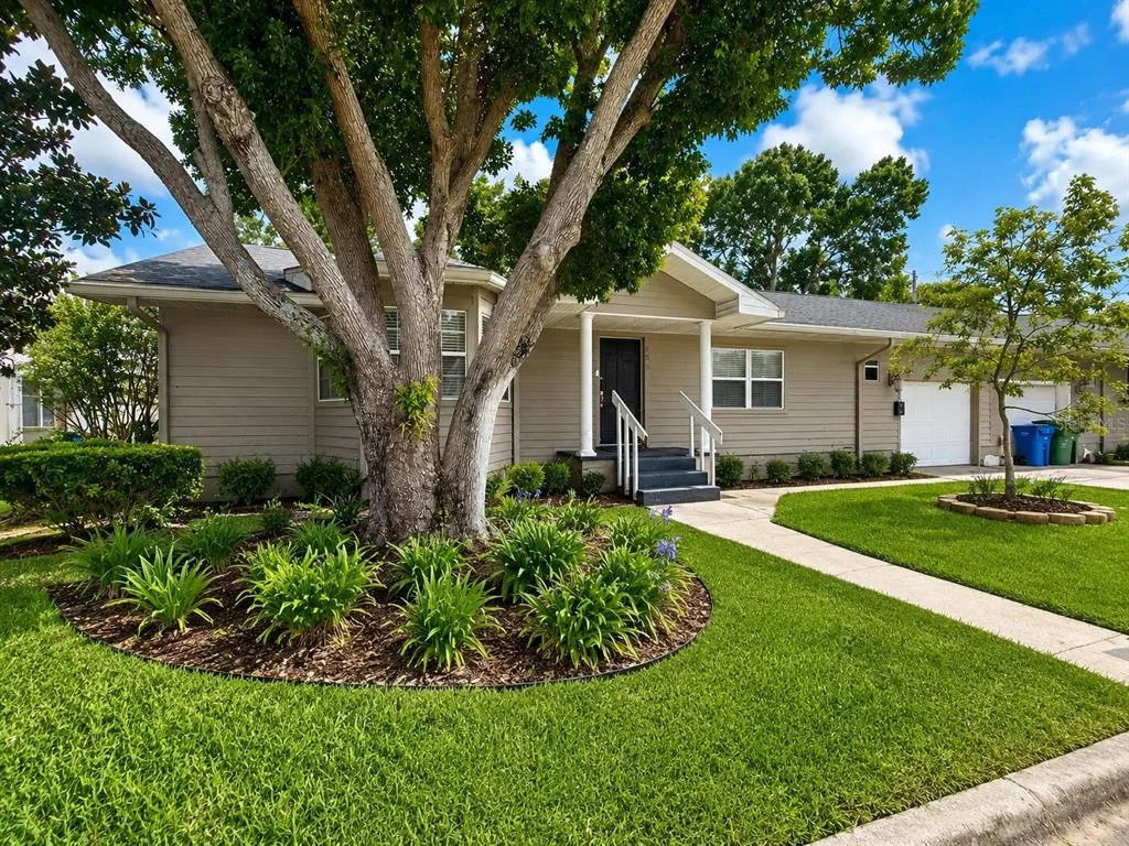 702 AVENUE H NE, WINTER HAVEN, FL 33881