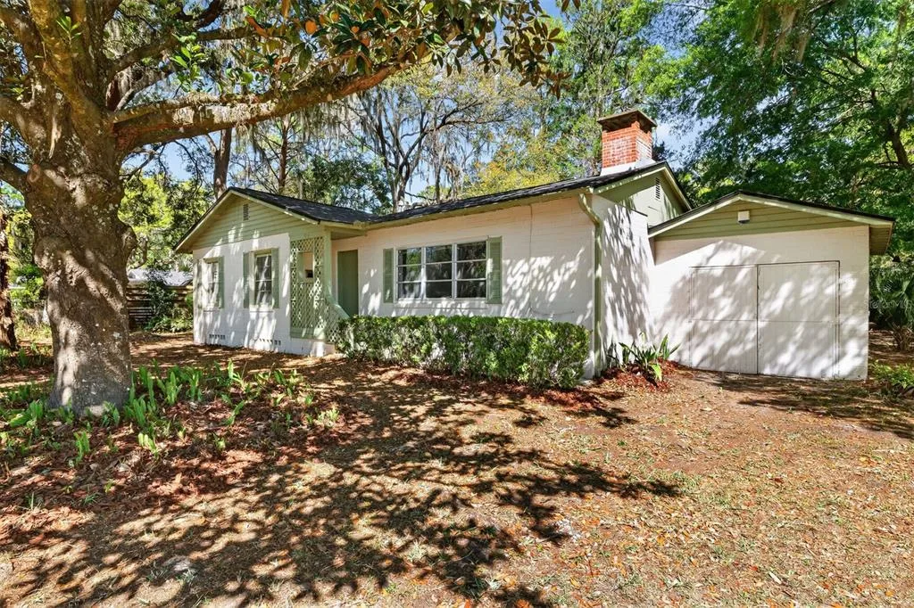 914 NE 11TH AVENUE, GAINESVILLE, FL 32601