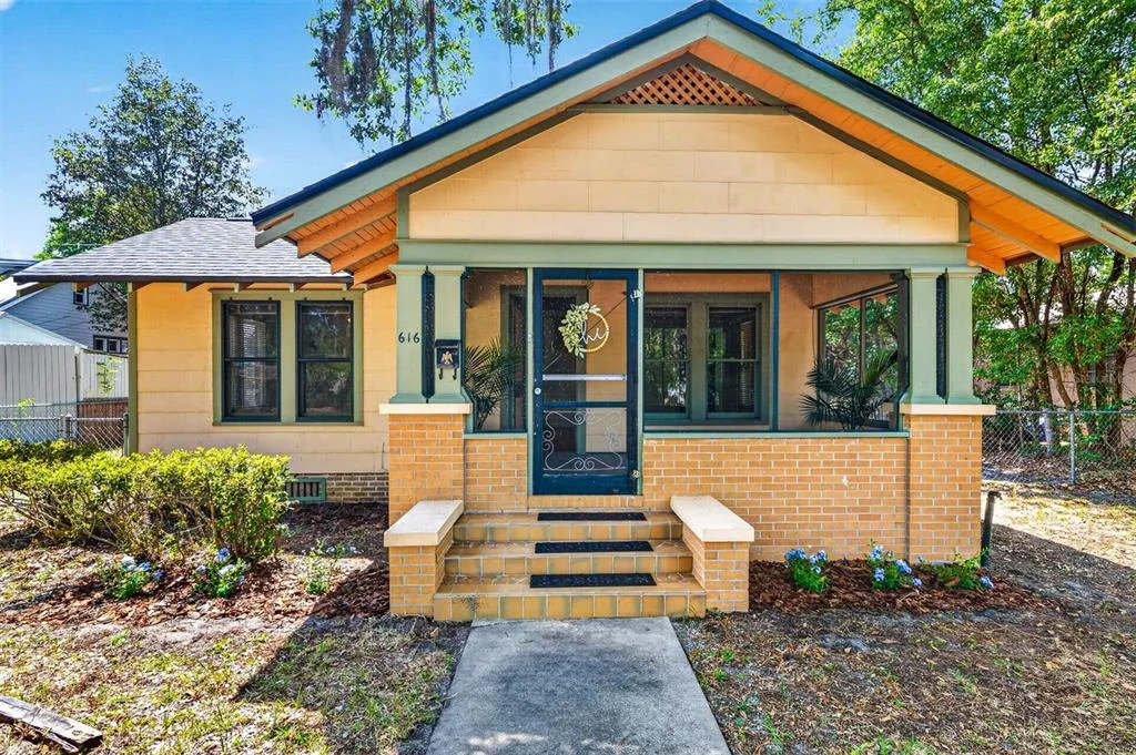 616 NE 7TH STREET, GAINESVILLE, FL 32601