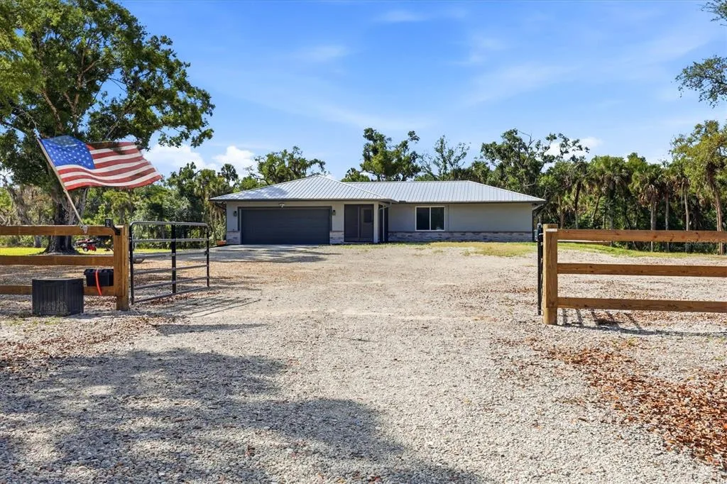 5361 MYAKKA VALLEY TRAIL, SARASOTA, FL 34241