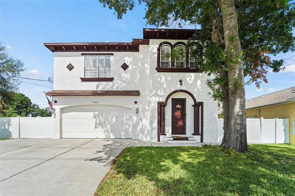 4202 N HOWARD AVENUE, TAMPA, FL 33607