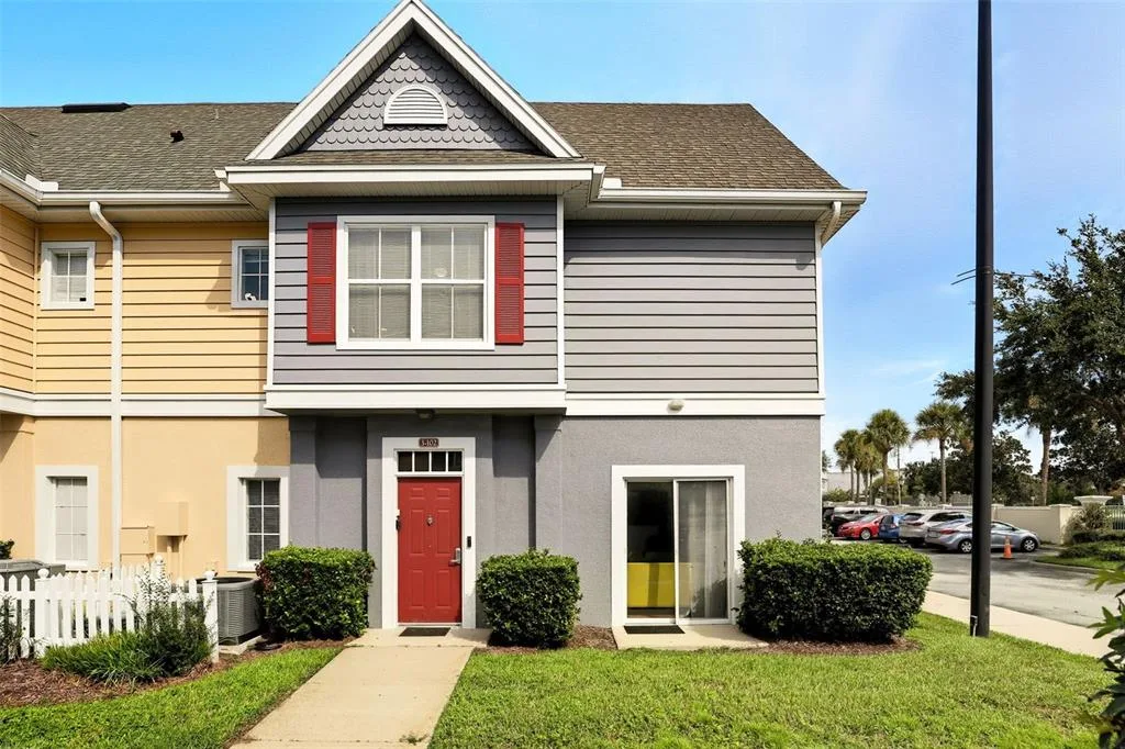 2606 LODI CIRCLE # 102, KISSIMMEE, FL 34746