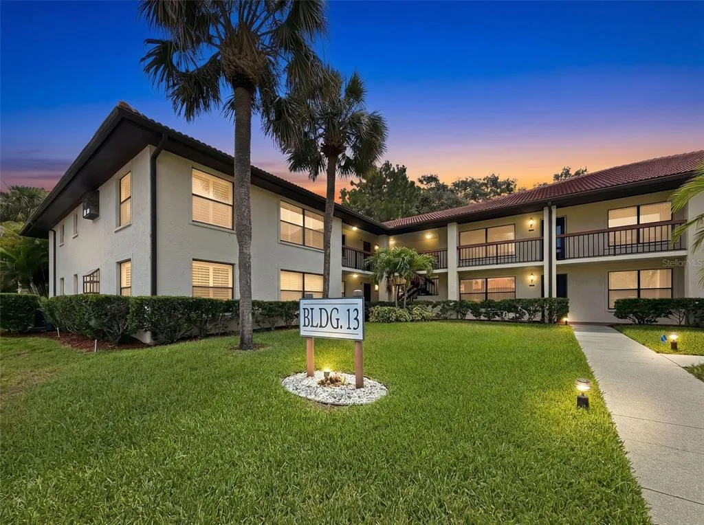 1309 HAMMOCK PINE BOULEVARD # 1309, CLEARWATER, FL 33761