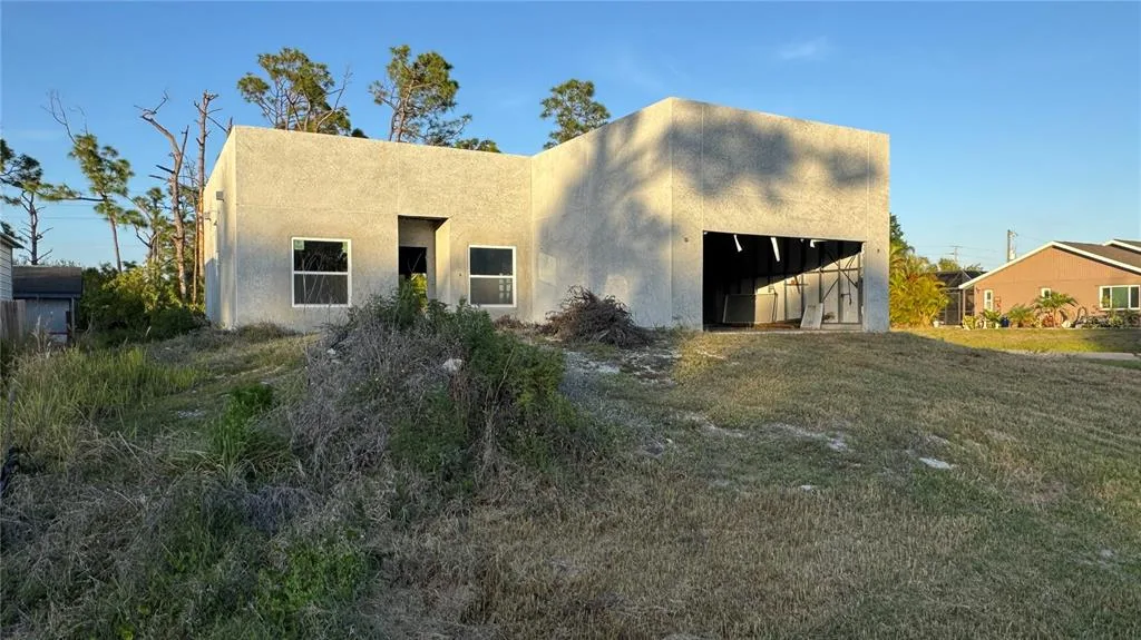 5182 HOPKINS AVENUE, PORT CHARLOTTE, FL 33981