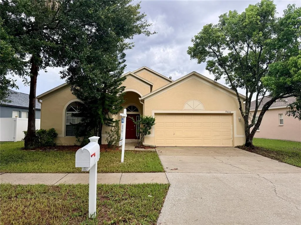 24652 PORTOFINO DRIVE, LUTZ, FL 33559