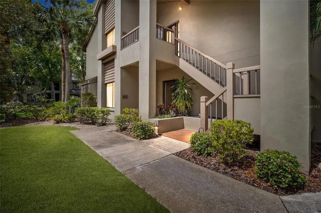 3016 LANDMARK BOULEVARD # 401, PALM HARBOR, FL 34684