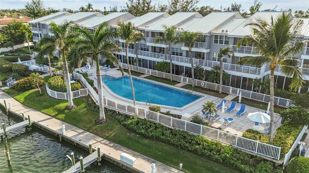 615 DREAM ISLAND PLACE # 105, LONGBOAT KEY, FL 34228