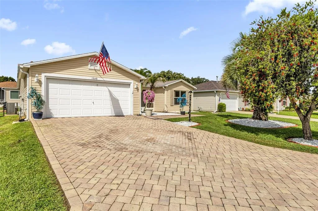17648 SE 93RD BUTLER COURT, THE VILLAGES, FL 32162