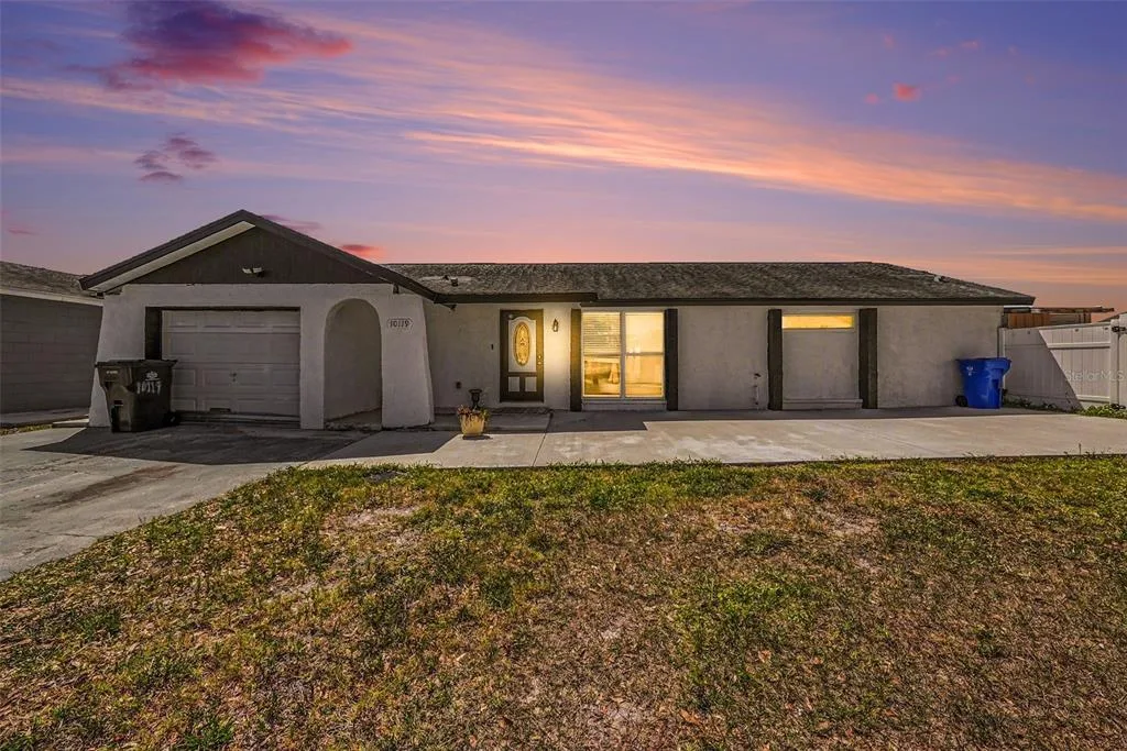10119 CHIMNEY HILL COURT, TAMPA, FL 33615