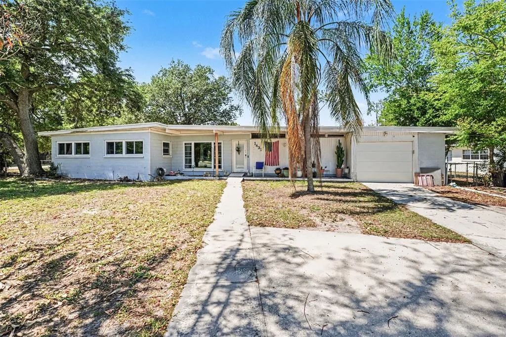 1431 HESTER DRIVE, LAKELAND, FL 33801