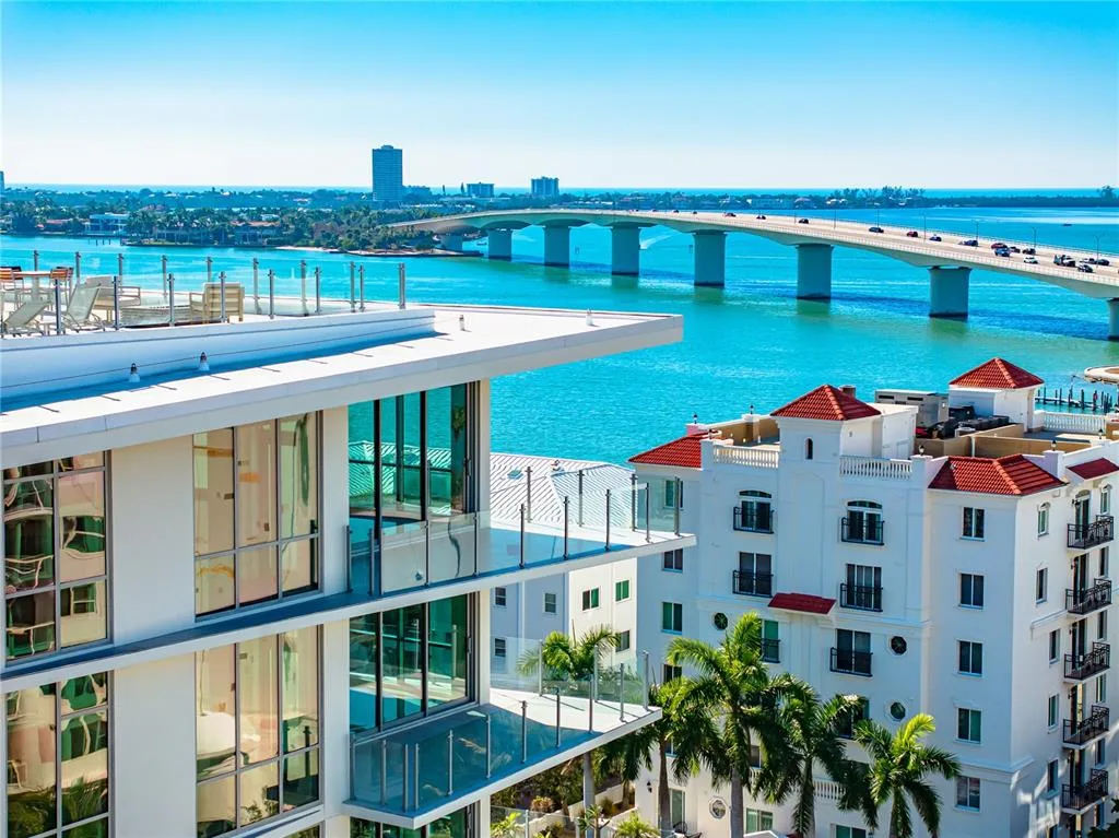 111 GOLDEN GATE # 801PH, SARASOTA, FL 34236
