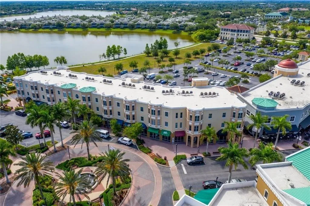 8111 LAKEWOOD MAIN STREET # 307, LAKEWOOD RANCH, FL 34202