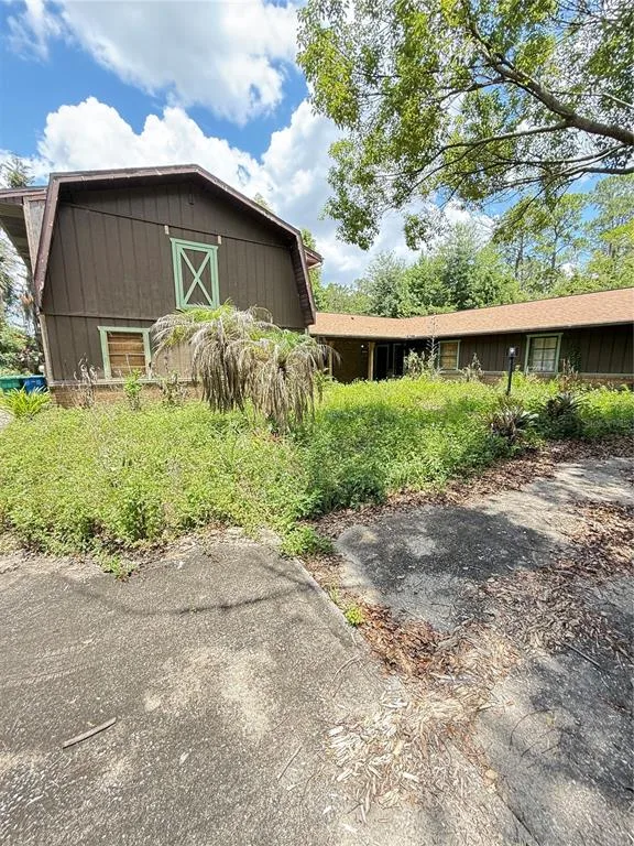 2260 HONTOON ROAD, DELAND, FL 32720