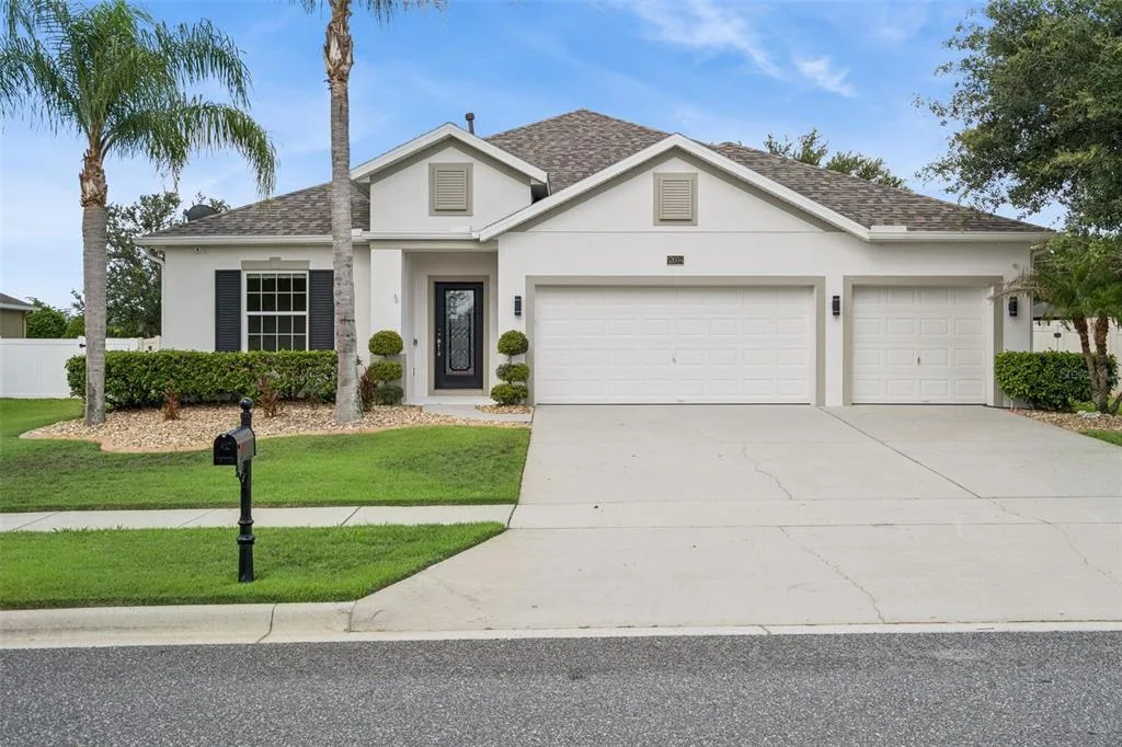 12604 HAMMOCK POINTE CIRCLE, CLERMONT, FL 34711