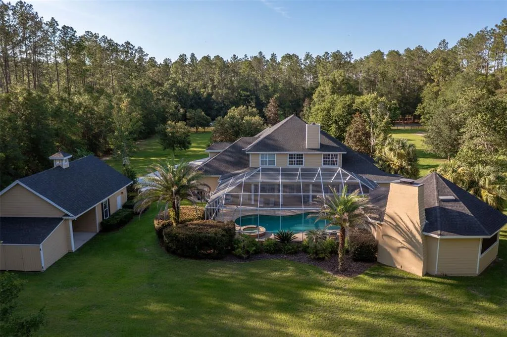 19103 NW 72ND AVENUE, ALACHUA, FL 32615